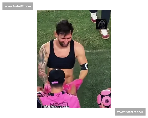 梅西挥臂维蒂尼亚引争议，赛后拥抱化解恩怨