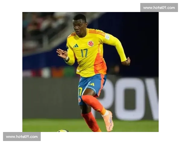 罗马诺：米兰抢签 18 岁瑞典高塔帕萨利奇，1 米 95 新星成防线未来核心