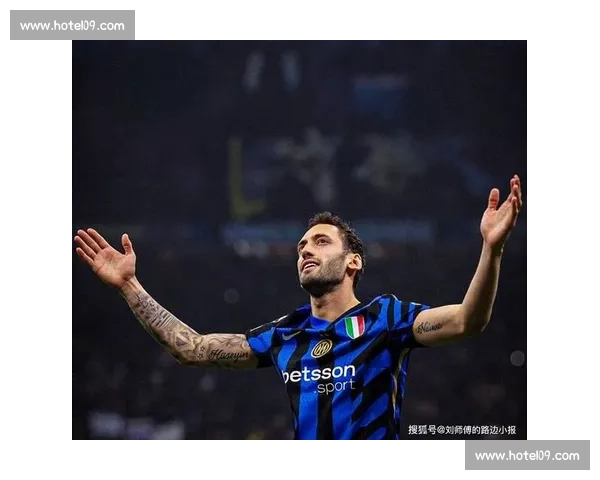 土媒:加拉塔萨雷暂停恰尔汗奥卢谈判,转攻曼城中场 B 席